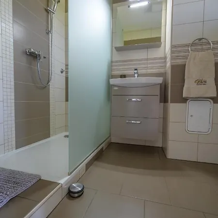 Апартаменты Family *