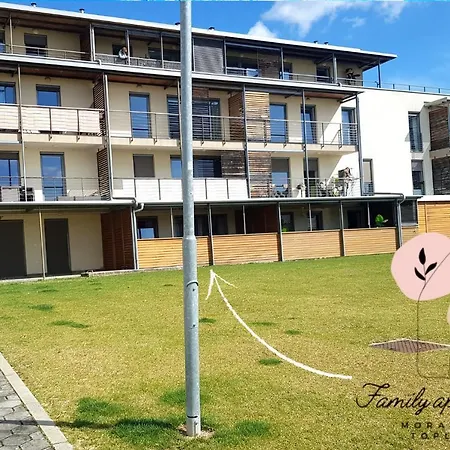 Family Apartment *